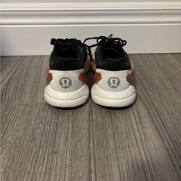 Lululemon Blissfeel Running Shoes - Picture 3 of 3